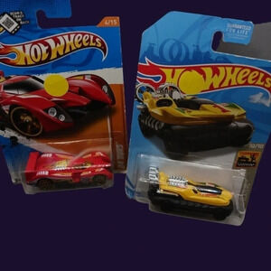 Hot wheel cars set of 2 collector
